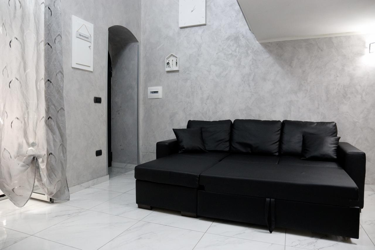 Casa Vacanze Sannazzaro 70 Naples Exterior photo